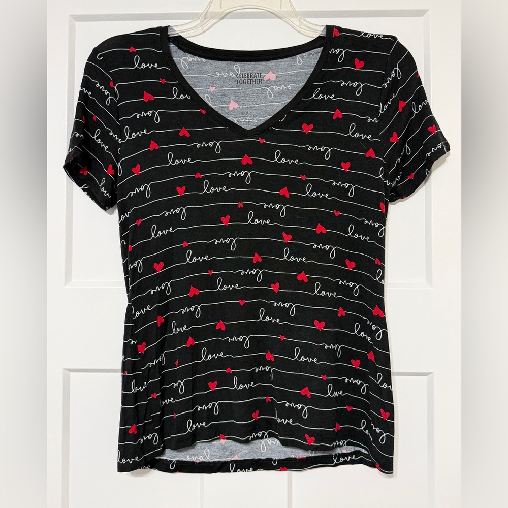 926:  Celebrate Together Black V-Neck Tee with Red Heart & Script Print - Small